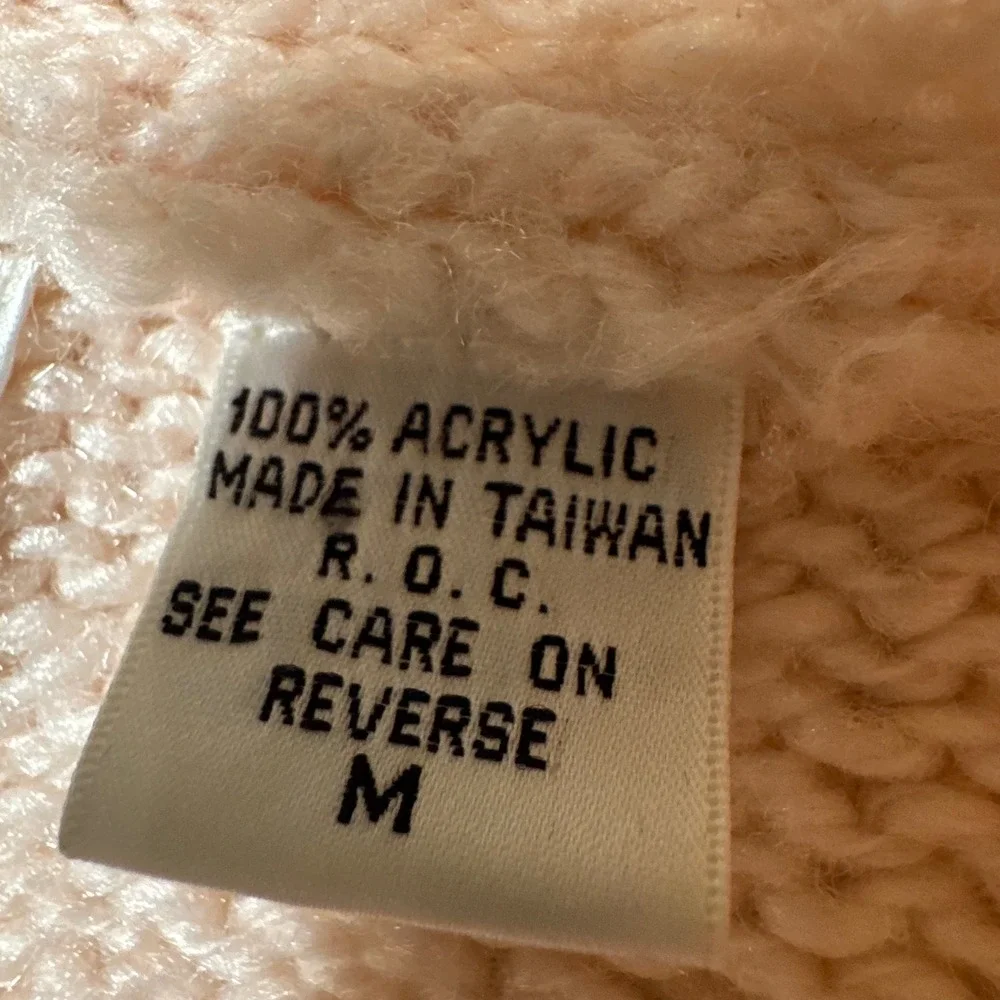 VTG Carriage Court Womens Cardigan Sweater Pink Pearl Button Knit Size‎ Medium - Picture 3 of 8
